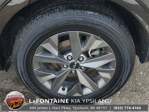 Used 2023 Kia Sportage SX image 7