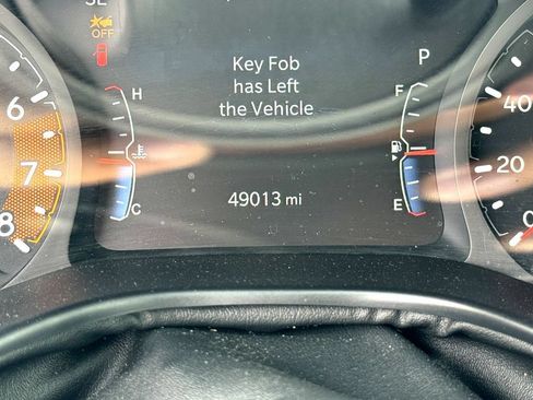 Used 2024 Jeep Compass Latitude AWD/4WD image 19