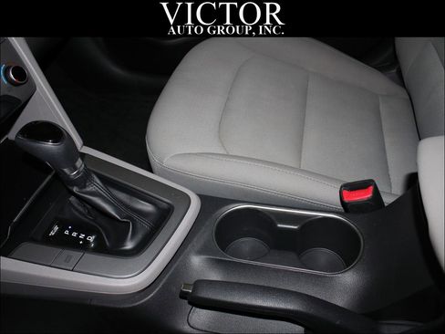 Used 2018 Hyundai Elantra SEL FWD image 19