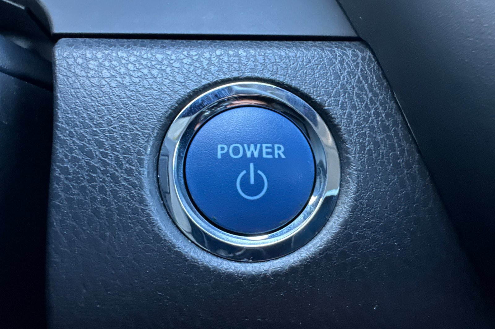 Used 2023 Toyota Camry SE w/ Audio Upgrade Package FWD image 22