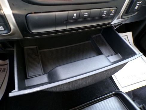 Used 2019 RAM 1500 Big Horn image 28