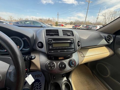 Used 2012 Toyota RAV4 4WD w/ Value Pkg image 26