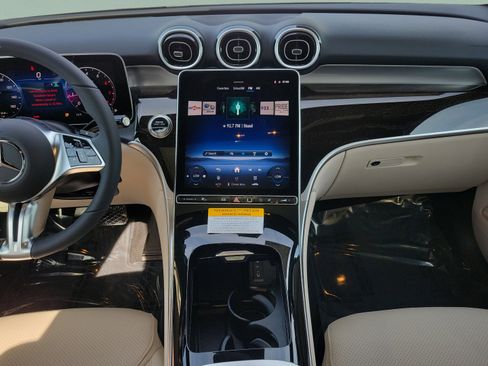 Certified 2026 Mercedes-Benz GLC 300 image 21