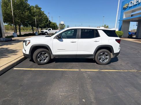 Used 2026 GMC Terrain Elevation FWD image 1