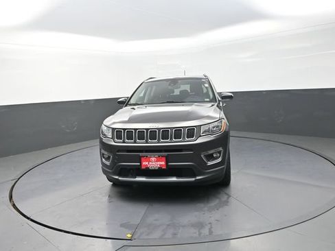 Used 2021 Jeep Compass Limited image 35
