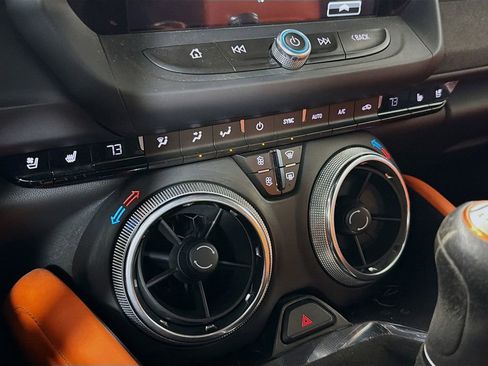 Used 2018 Chevrolet Camaro LT w/ Hot Wheels Edition image 19