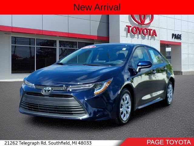 Used 2026 Toyota Corolla LE FWD image 1