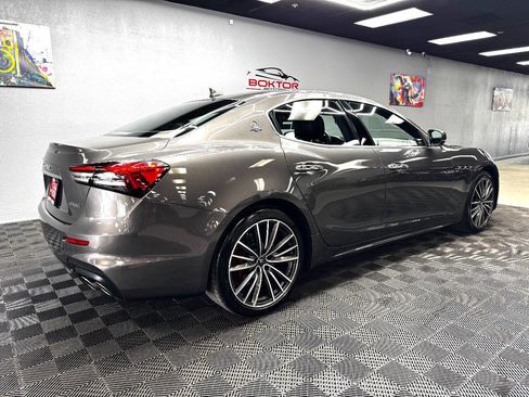 Used 2021 Maserati Ghibli S image 13