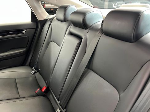 Used 2022 Honda Civic Touring image 21