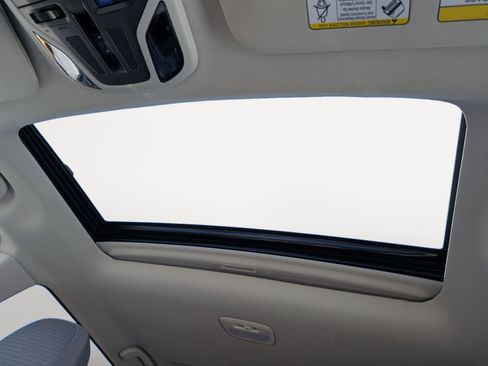 Certified 2025 Subaru Outback Premium AWD/4WD image 26