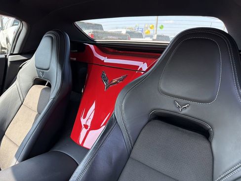 Used 2017 Chevrolet Corvette Grand Sport image 16