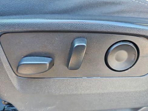 Used 2023 Chevrolet Silverado 1500 RST image 24