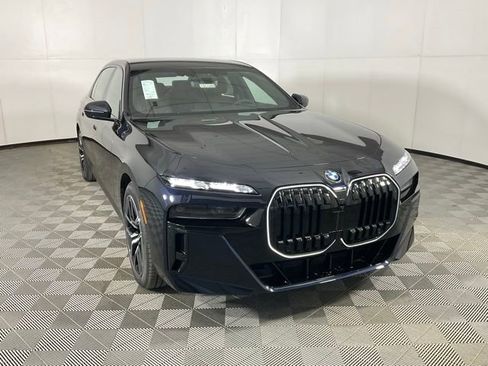 New 2026 BMW 760i xDrive AWD/4WD image 3