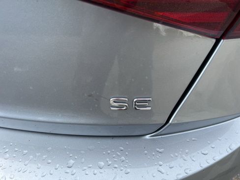 New 2026 Volkswagen Jetta SE image 8