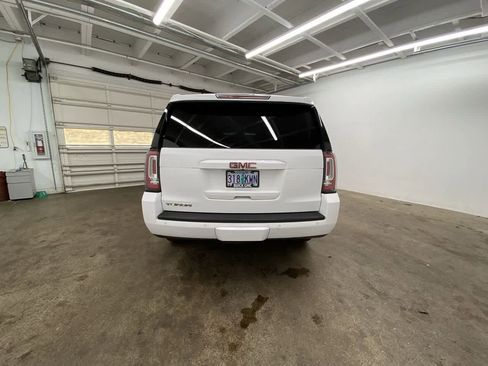 Used 2018 GMC Yukon SLT w/ Open Road Package image 5