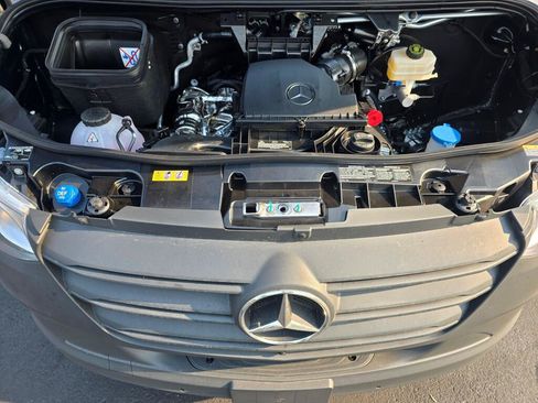 New 2026 Mercedes-Benz Sprinter 2500 image 12