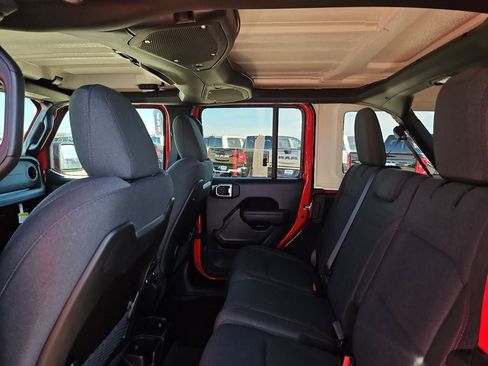 New 2026 Jeep Wrangler Unlimited Rubicon image 17
