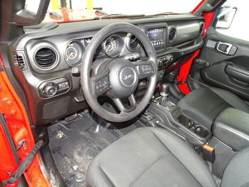 Used 2022 Jeep Wrangler Unlimited Sport image 20