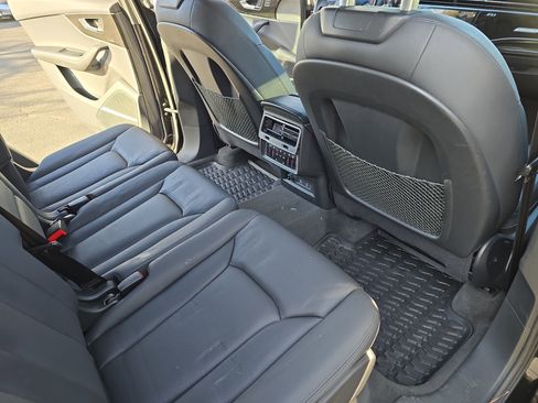 Used 2023 Audi Q7 2.0T Premium Plus w/ Premium Plus Package image 11