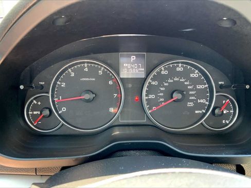Used 2014 Subaru Legacy 2.5i Premium AWD/4WD image 25