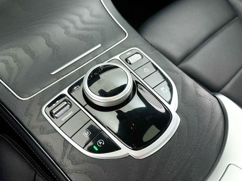 Used 2019 Mercedes-Benz GLC 300 4MATIC Coupe image 41