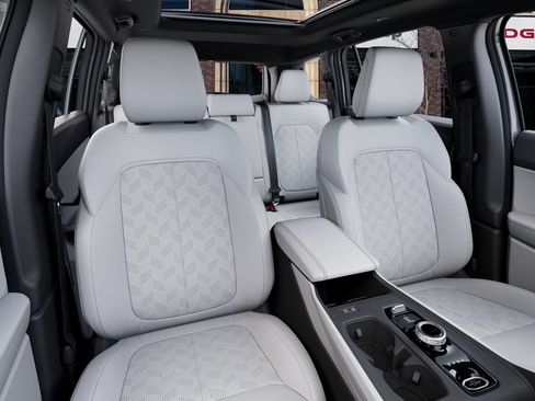 New 2026 Jeep Cherokee Overland AWD/4WD image 16