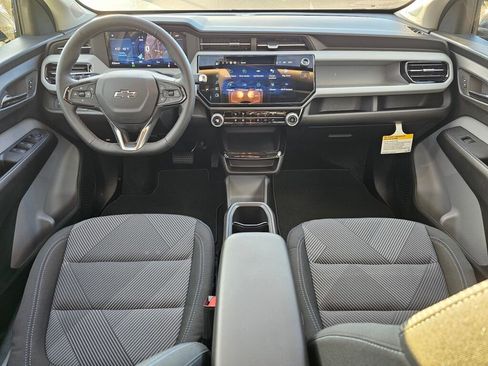 New 2027 Chevrolet Bolt LT image 9