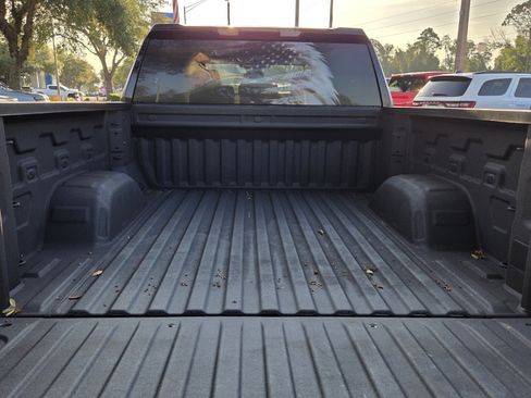 Used 2025 Chevrolet Silverado 1500 W/T w/ WT Value Package RWD image 18