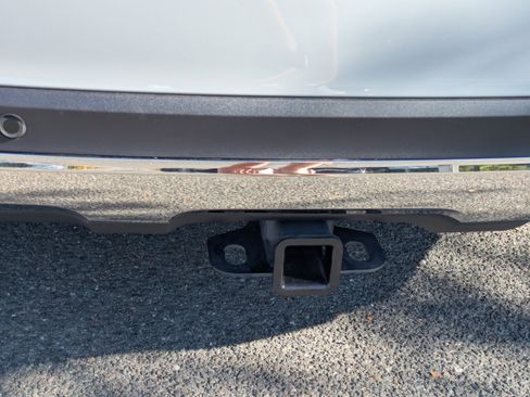 Used 2024 Mercedes-Benz GLE 350 4MATIC image 12