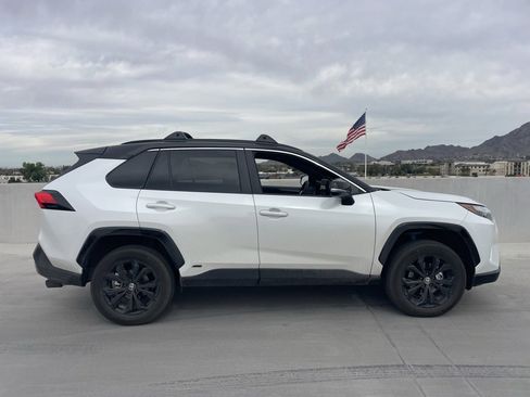 Used 2025 Toyota RAV4 XSE image 3