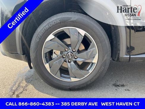 Certified 2025 Nissan Rogue SV image 14