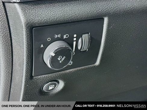 Used 2021 Jeep Grand Cherokee Limited w/ Quick Order Package 28K 80th RWD image 10