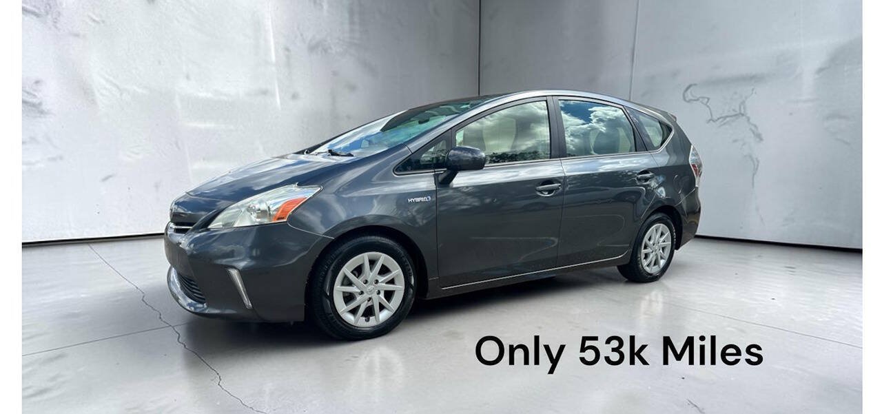 Used 2012 Toyota Prius V Two FWD image 1