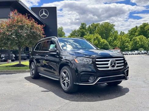 New 2026 Mercedes-Benz GLS 450 4MATIC image 1