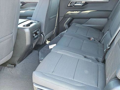 New 2026 Chevrolet Suburban LS w/ LS Custom Edition AWD/4WD image 16