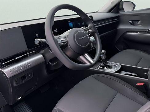 Used 2026 Hyundai Kona SE FWD image 14