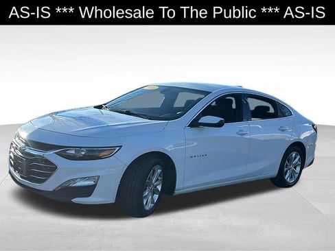 Used 2020 Chevrolet Malibu LT image 3