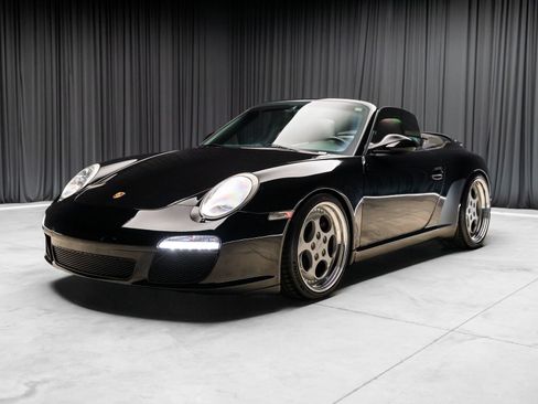 Used 2009 Porsche 911 Carrera RWD image 23