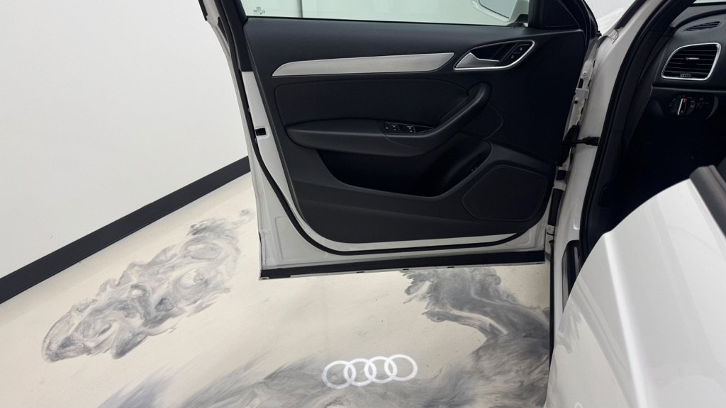Used 2018 Audi Q3 2.0T Premium w/ Convenience Package FWD image 13