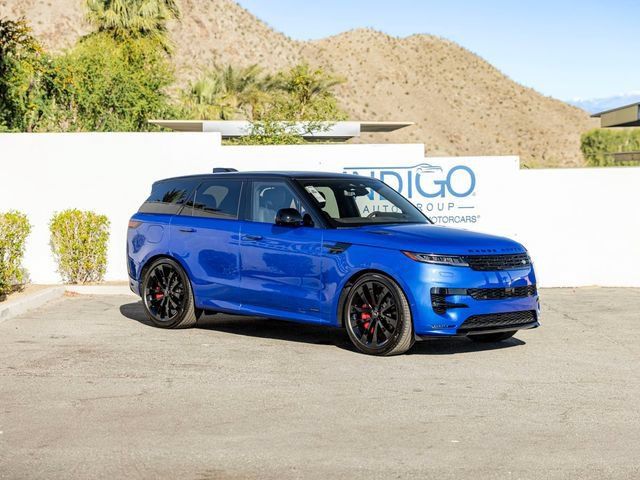 New 2025 Land Rover Range Rover Sport Autobiography AWD/4WD image 4