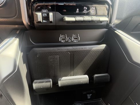 Used 2025 RAM 1500 Laramie w/ Sport Appearance Package AWD/4WD image 49