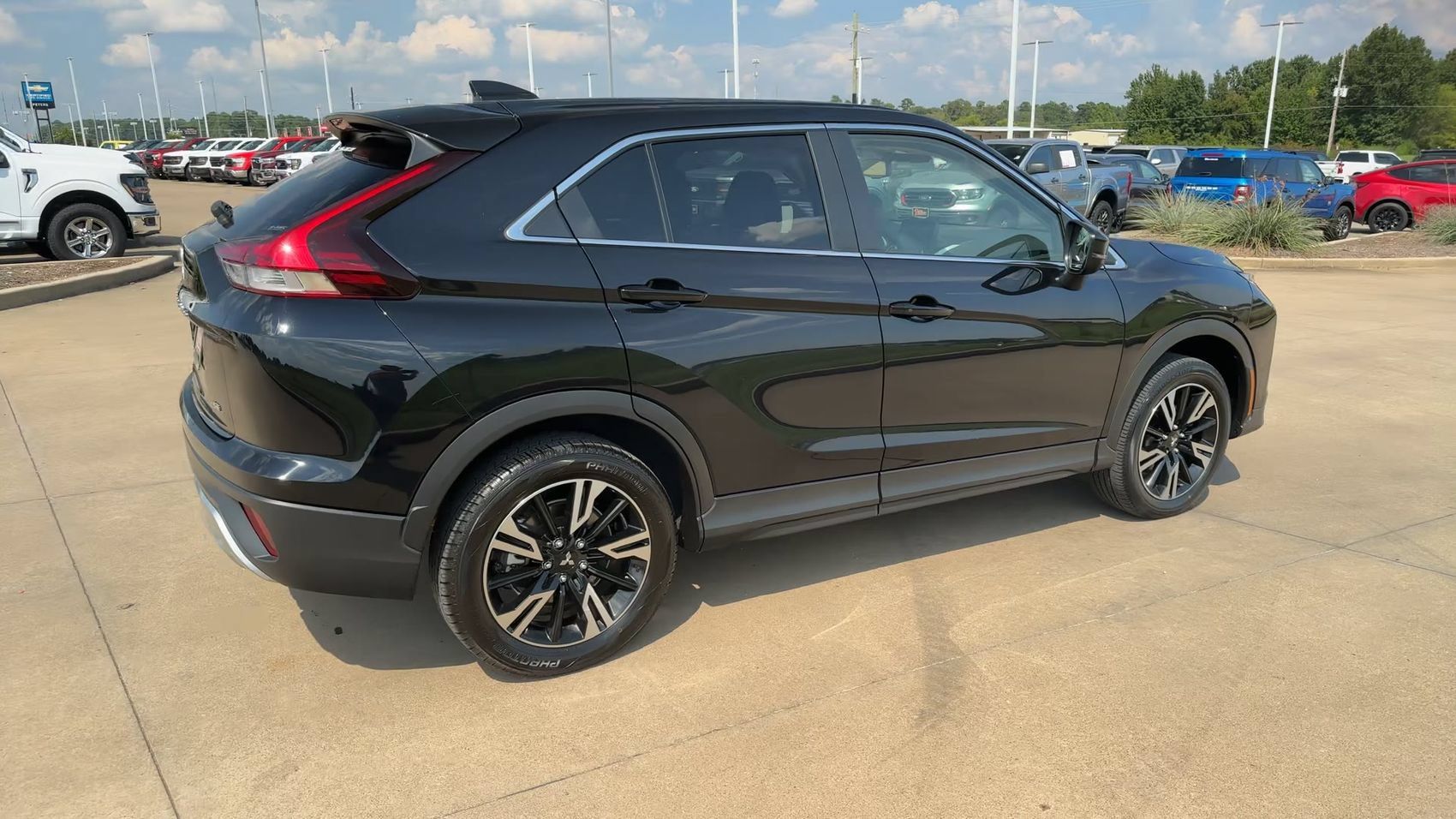 Used 2024 Mitsubishi Eclipse Cross SE AWD/4WD image 9