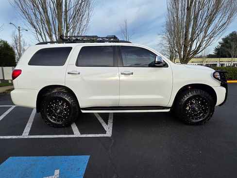 Used 2012 Toyota Sequoia Limited image 4
