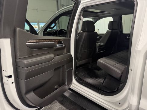 Used 2024 GMC Sierra 1500 Elevation w/ Elevation Premium Package AWD/4WD image 15