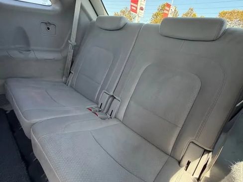 Used 2011 Hyundai Veracruz GLS FWD image 9