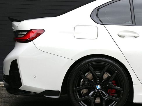 Used 2025 BMW M340i w/ Premium Package RWD image 24
