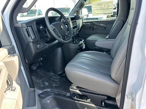New 2025 Chevrolet Express 3500 Extended w/ Driver Convenience Package RWD image 17