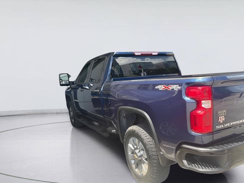 Used 2023 Chevrolet Silverado 2500 Custom w/ Custom Value Package AWD/4WD image 4