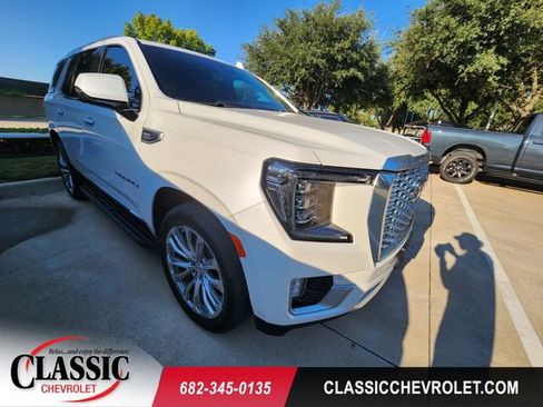Used 2024 GMC Yukon Denali w/ Advanced Technology Package AWD/4WD image 1