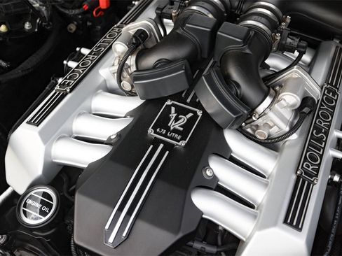 Used 2010 Rolls-Royce Phantom Drophead Coupe image 20